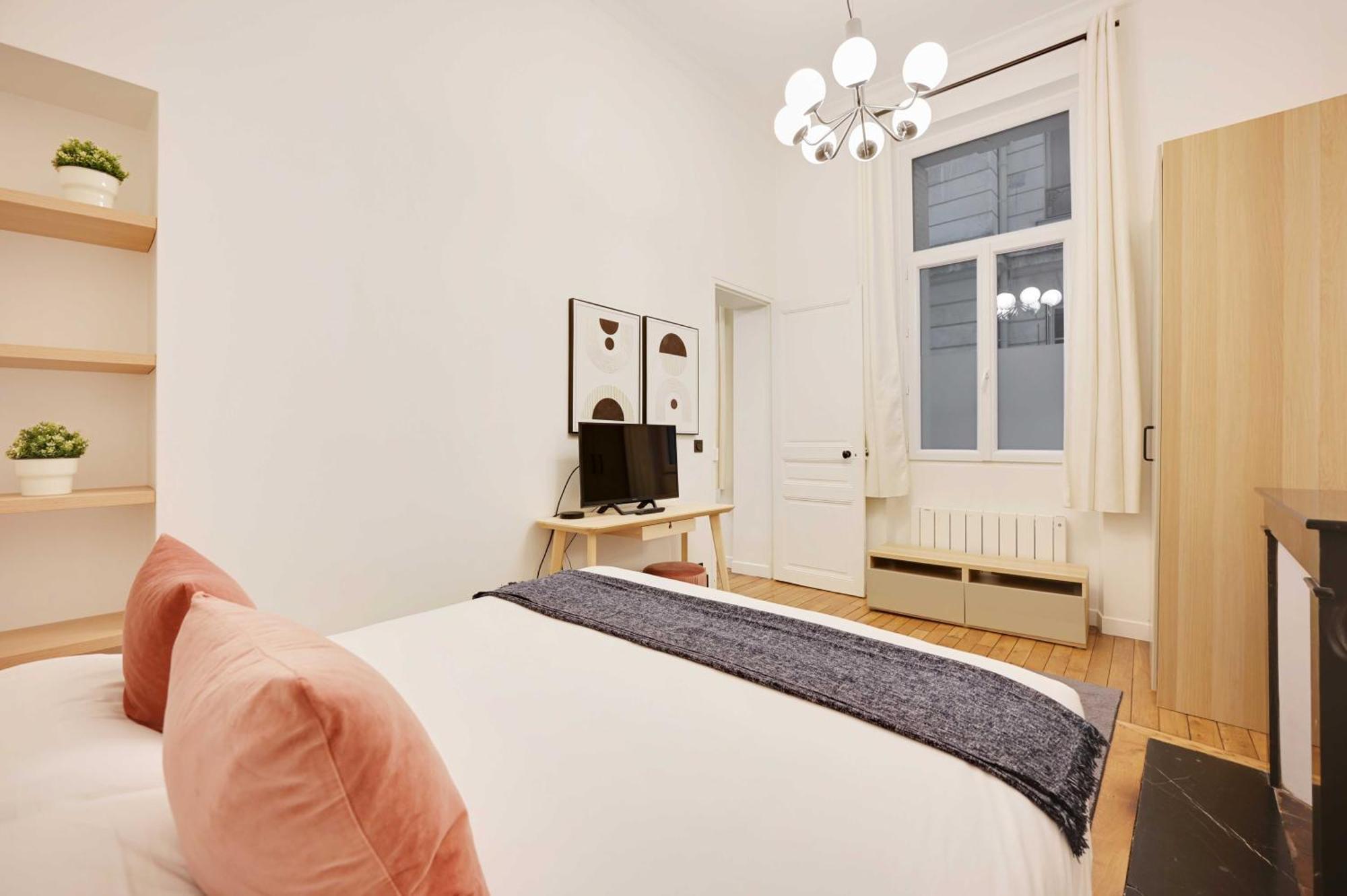 Beautiful -1br-4p- Tour Eiffel - Invalides Apartment Paris